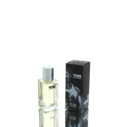 Etatlibredorangetomoffinland Man