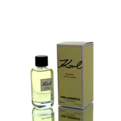 Karllagerfeldkarlromedivinoamore Woman